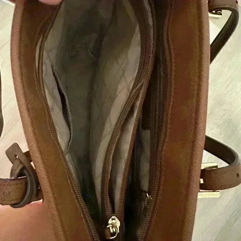 Michael Kors Tote Bag Brown Leather Shoulder Bag MK Charm Gold Hardware - Picture 5 of 14